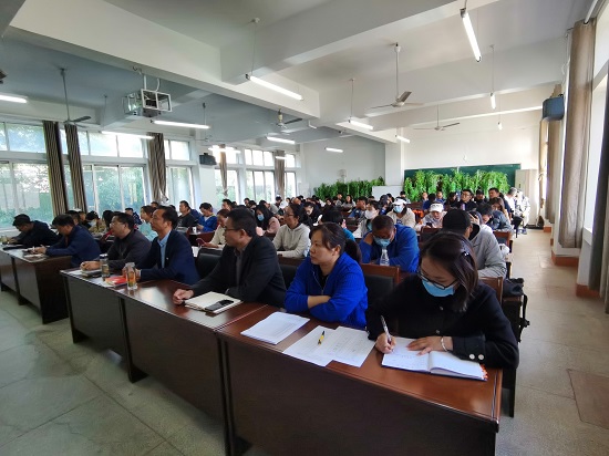 说明: C:\Users\Administrator\Desktop\开云kaiyun官方网站举行《习近平谈治国理政》（第四卷）宣讲报告会\开云kaiyun官方网站举行《习近平谈治国理政》（第四卷）宣讲报告会\IMG_20221012_140517.jpg