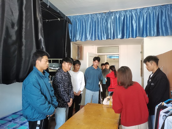 说明: C:\Users\Administrator\Desktop\开云kaiyun官方网站举办文明宿舍评比活动\开云kaiyun官方网站举办文明宿舍评比活动\2ae7d05fbd7225a7eb257915d662744.jpg