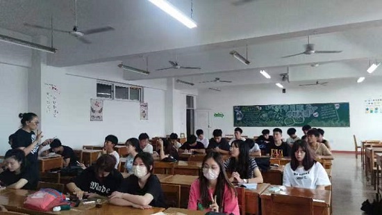 说明: C:\Users\Administrator\Desktop\开云kaiyun官方网站开展大学生诚信教育活动2022.6.14\开云kaiyun官方网站开展大学生诚信教育活动2022.6.14\2.jpg