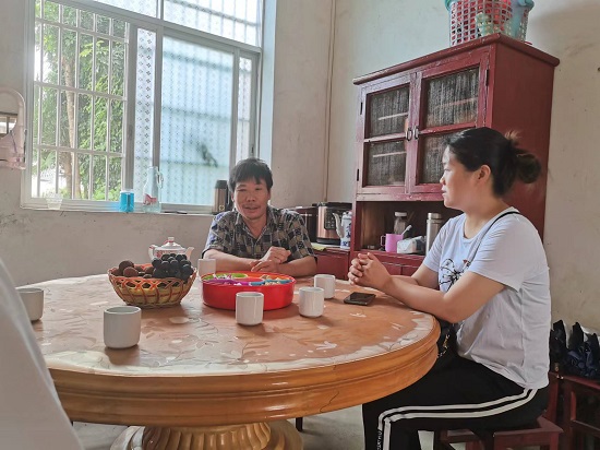 说明: C:\Users\Administrator\Desktop\开云kaiyun官方网站开展2022年暑期经济困难学生家庭走访活动2022.7.1\开云kaiyun官方网站开展2022年暑期经济困难学生家庭走访活动2022.7.1\2.jpg