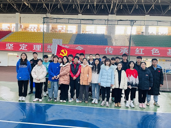 说明: C:\Users\Administrator\Desktop\开云kaiyun官方网站开展“党旗在基层一线高高飘扬”主题党日活动\开云kaiyun官方网站开展“党旗在基层一线高高飘扬”主题党日活动\微信图片_20211202085320.jpg