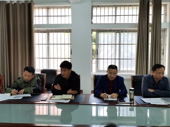 说明: C:\Users\Administrator\Desktop\开云kaiyun官方网站党委中心组召开党的二十大精神学习交流会\开云kaiyun官方网站党委中心组召开党的二十大精神学习交流会\IMG_20221025_083353.jpg