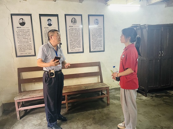 说明: C:\Users\Administrator\Desktop\kaiyun官方网站入口2022年大学生暑期 “三下乡”社会实践活动（四）\2.JPG