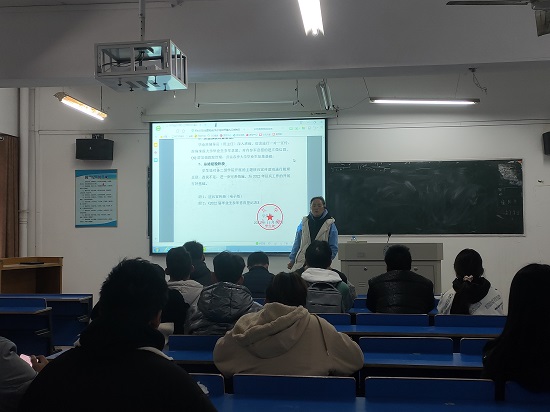 说明: C:\Users\Administrator\Desktop\开云kaiyun官方网站开展“携笔从戎，绽放青春”主题征兵宣传活动2021.12.19\开云kaiyun官方网站开展“携笔从戎，绽放青春”主题征兵宣传活动2021.12.19\2.jpg